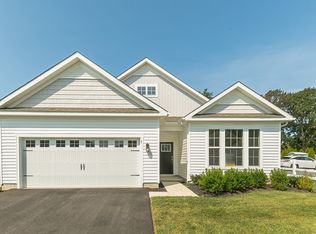 5 Austin Dr, Delanco, NJ 08075