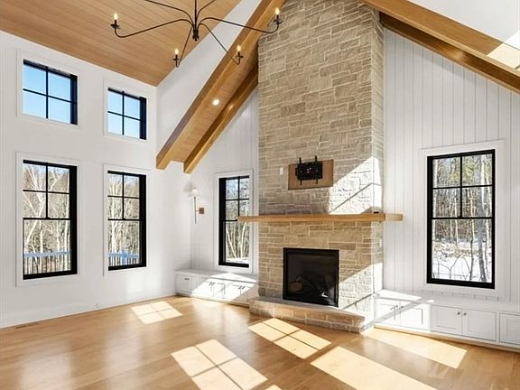 4th image of 20 Sapphire Cir Lot 2