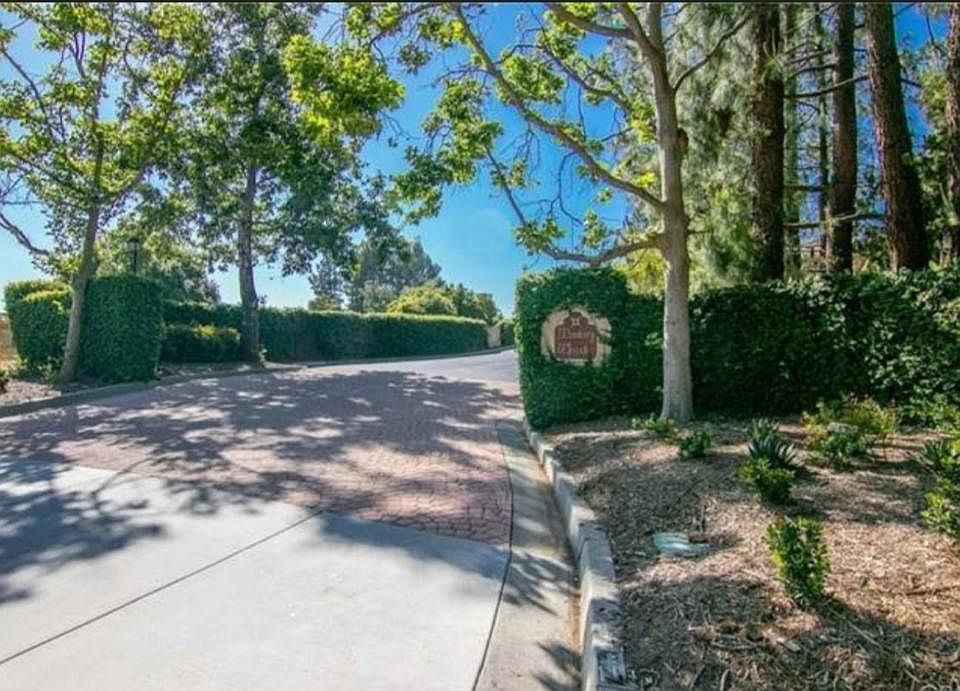 1st image of 1598 Charterwood Ct