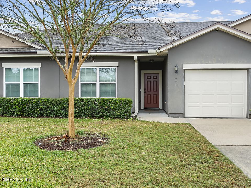 1st image of 401 SOUTHWOOD Way #16B