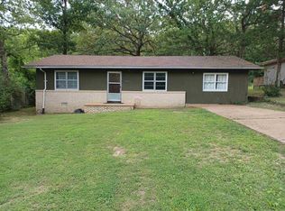1302 Pavilion Ln, Horseshoe Bend, AR 72512