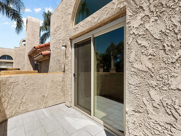 2024 S Bon View Ave #C — Photo 21