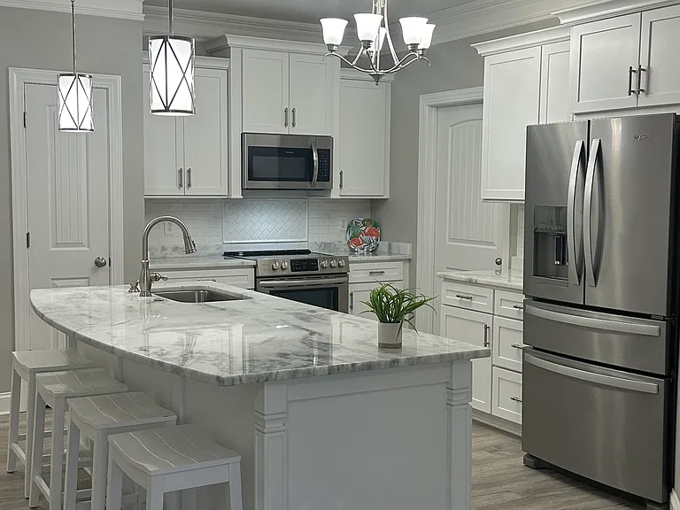 300 Gateway Dr #341 — Photo 3