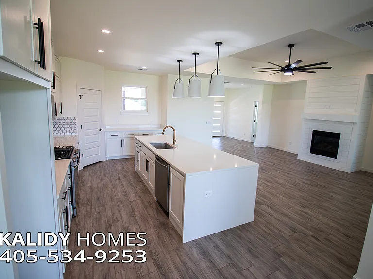 17584 Salma Rd — Photo 6