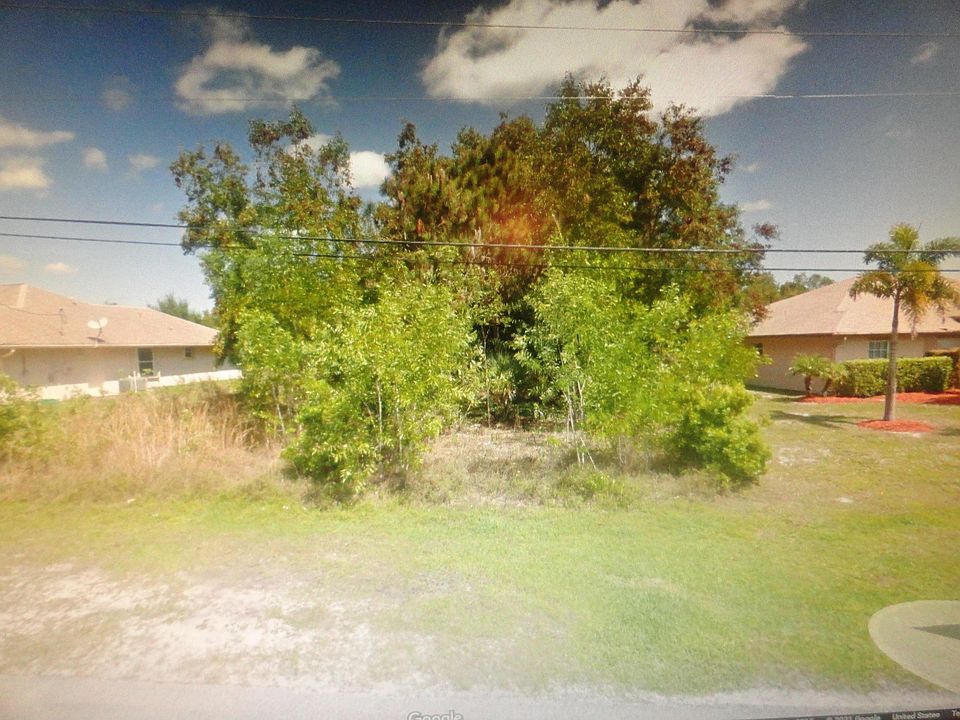1st image of 5231 NW Milner Dr