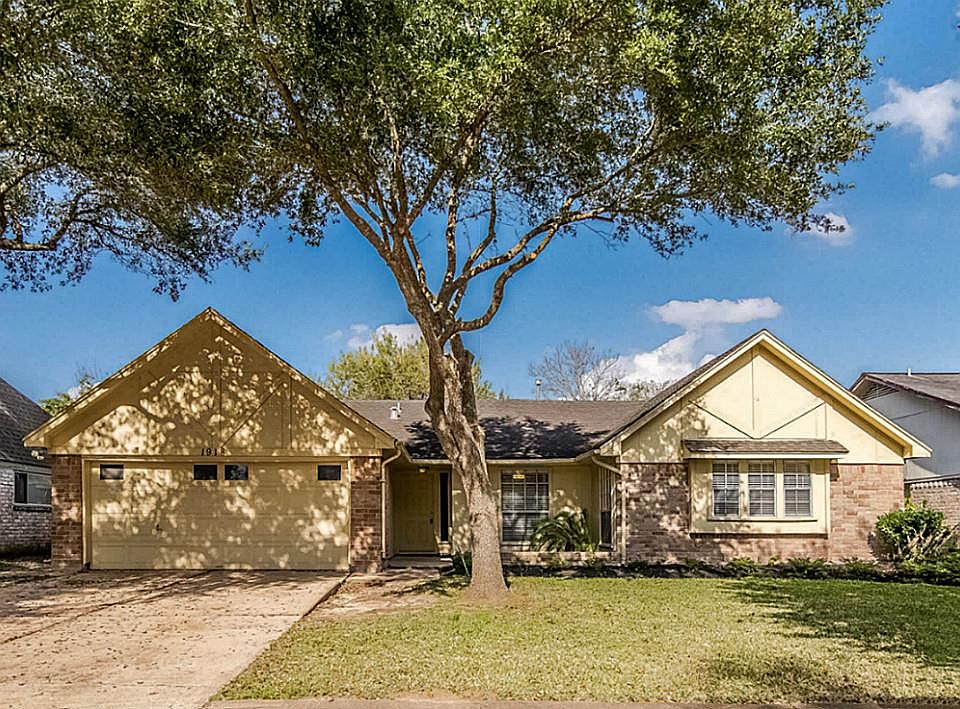 1st image of 1918 Fall Meadow Dr
