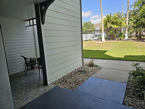 4th image of 2203 Key West Ct APT 416