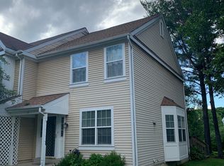 12 Martins Landing Ct, Germantown, MD 20874