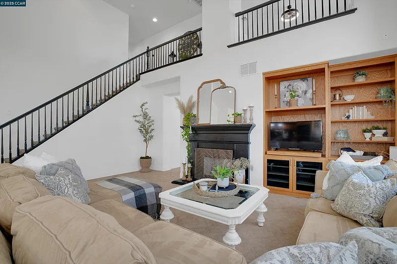 Thumbnail 16