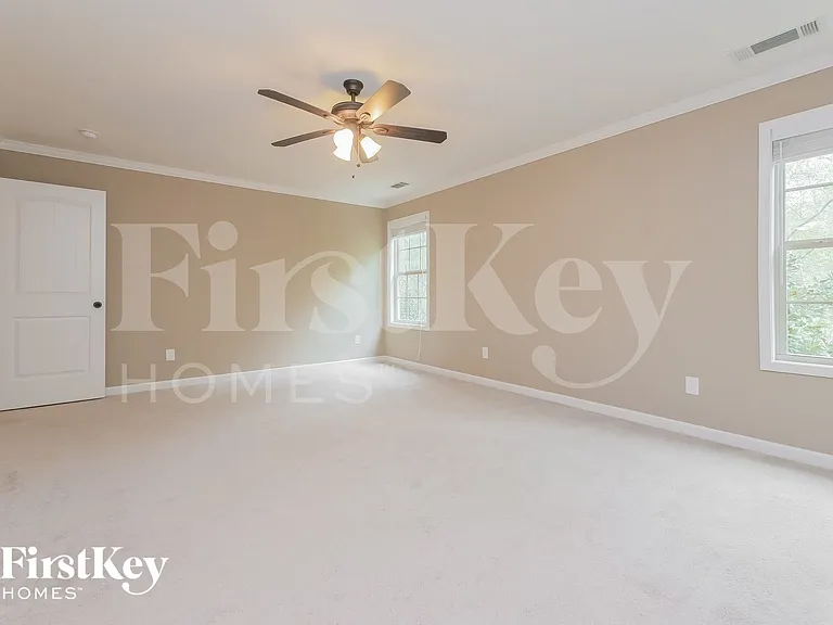 259 Village Park Dr — Photo 8