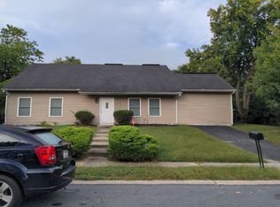 8 Amber Pl, Sicklerville, NJ 08081