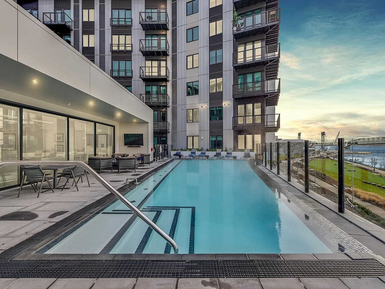 The Columbia at the Waterfront — Photo 1