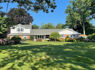 11 Renwick Ave, Huntington, NY 11743