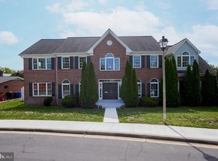 2516 1st Rd S, Arlington, VA 22204