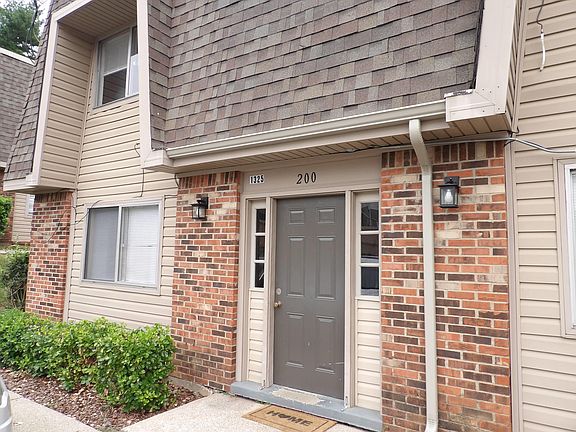 2nd image of 1325 Powhatan Trl #203