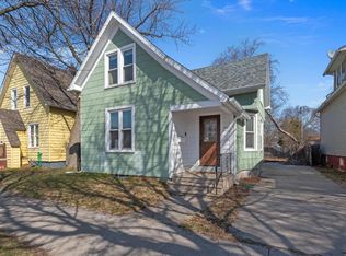 912 Clara Ave, Sheboygan, WI 53081