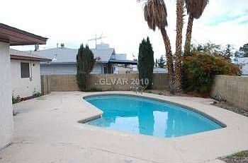 5th image of 1005 Palmhurst Dr