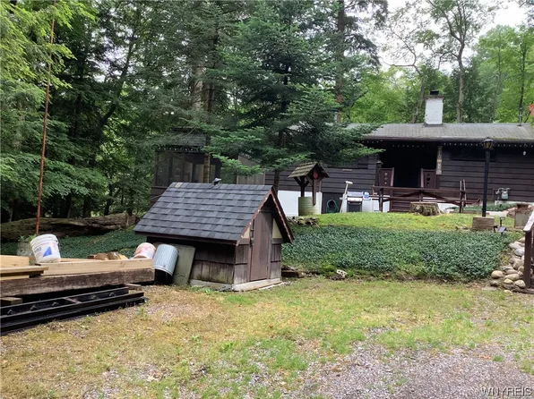 11263 Blanchard Rd, Holland, NY 14080