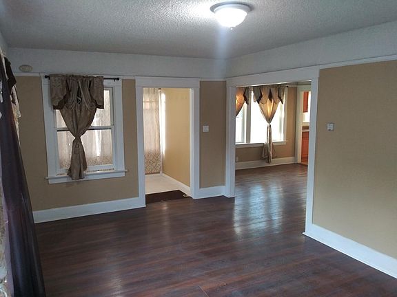 3rd image of 1815 C Ave