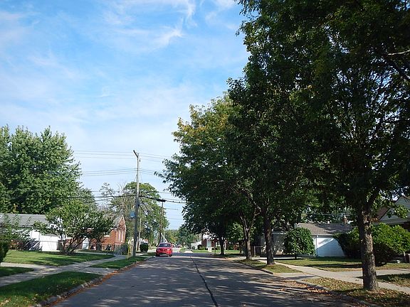 4th image of 26101 Barbara St