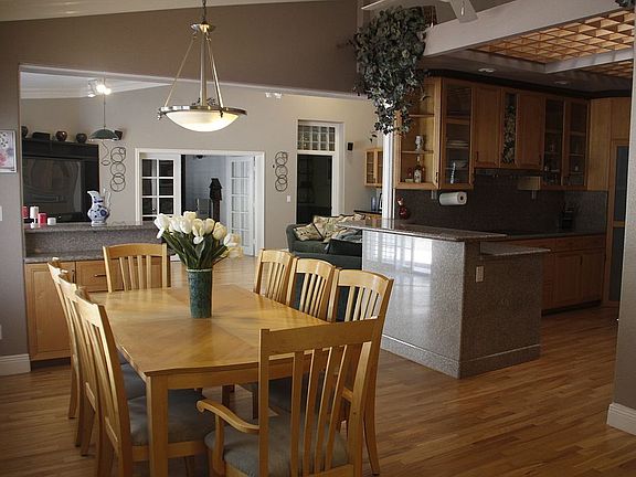 4th image of 3721 Casa Loma Way
