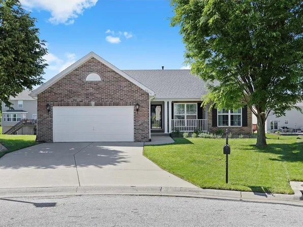 6900 Arbor Cove Dr, Fairview Heights, IL 62208