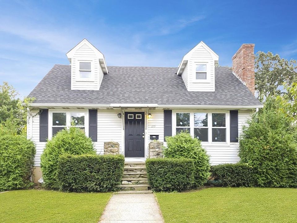 1st image of 115 Essex St