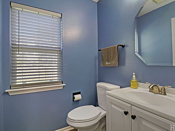 5th image of 67 W Rustic Ln #67