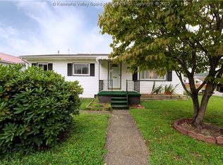 201 Alameda St, Saint Albans, WV 25177