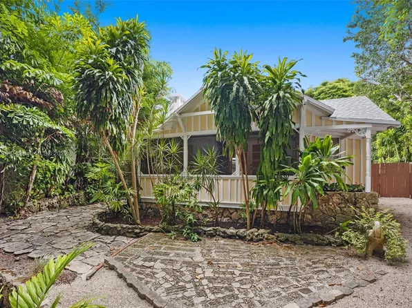 3638 Saint Gaudens Rd, Miami, FL 33133