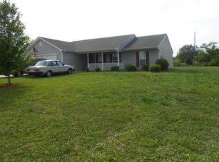 2906 Cavern Trl, Statham, GA 30666