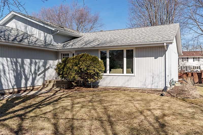 5214 Gingeridge Ln, Rockford, IL 61114 | Zillow