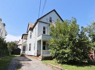 60-62 Gates St, Holyoke, MA 01040