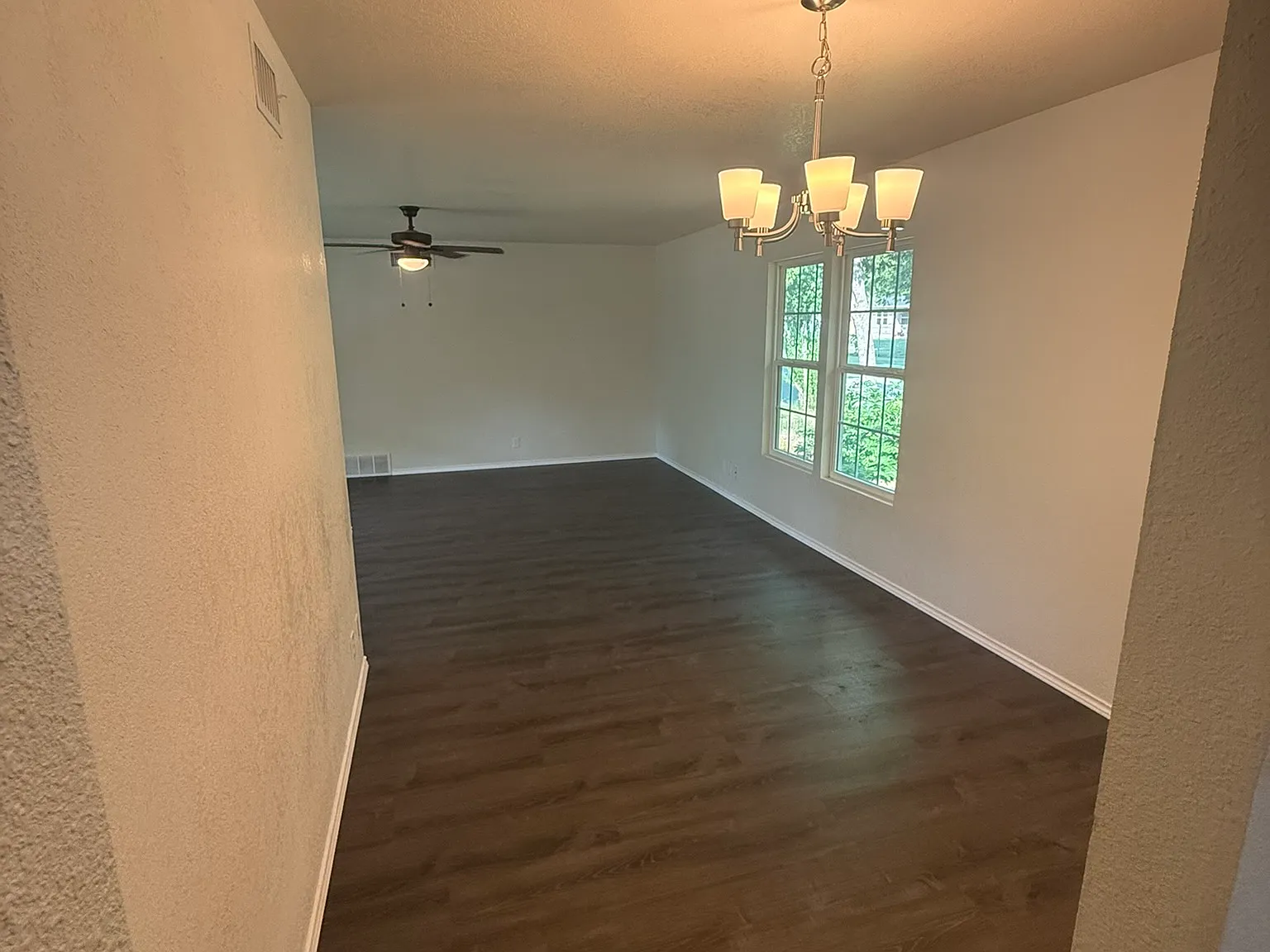 4 bed, 1616 sqft, $2,100 — Photo 4