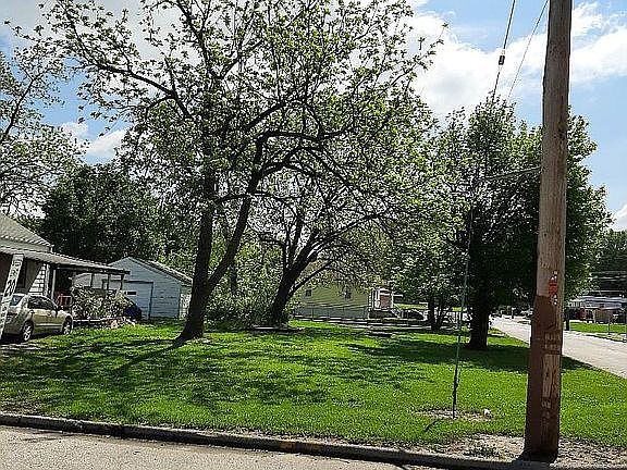 3rd image of 9411 Baltimore Ave