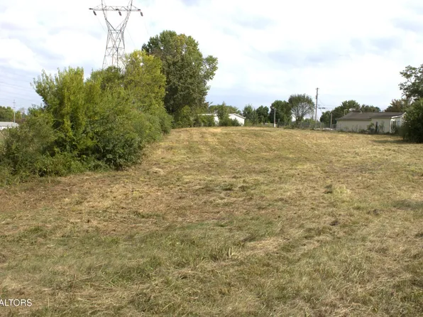 719 Wilson Rd, Maryville, TN 37801