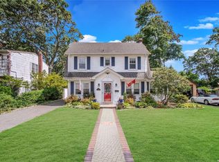 241 Maple Ave, Patchogue, NY 11772