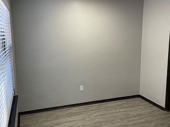 5th image of 4017 Ripple Ave