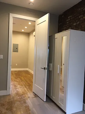 Rented by Brooklyn Group | media 28