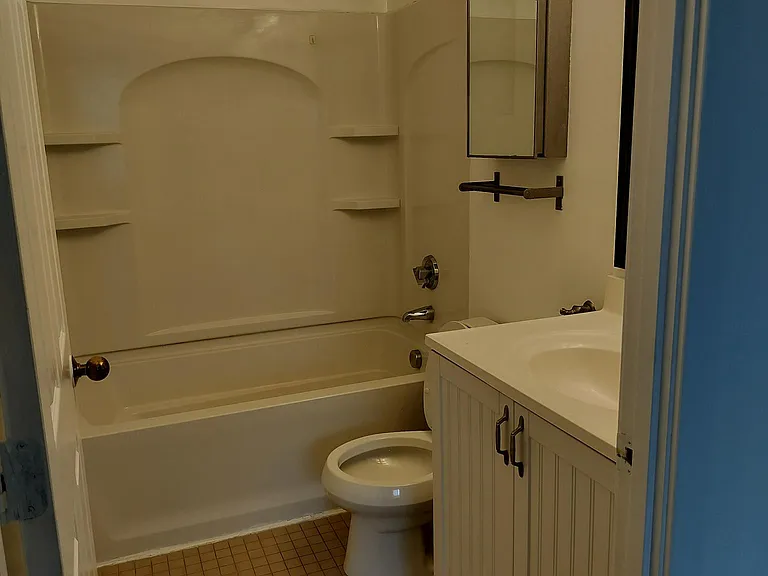 332 Franklin St #101 — Photo 6