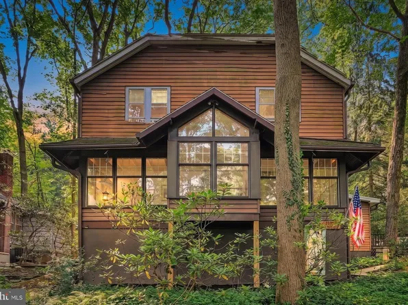 410 Yale Ave, Mount Gretna, PA 17064