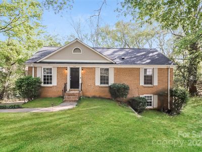 6001 Plaza Ln, Charlotte, NC, 28215