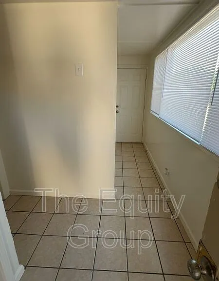 1205 N Willis St #D — Photo 4