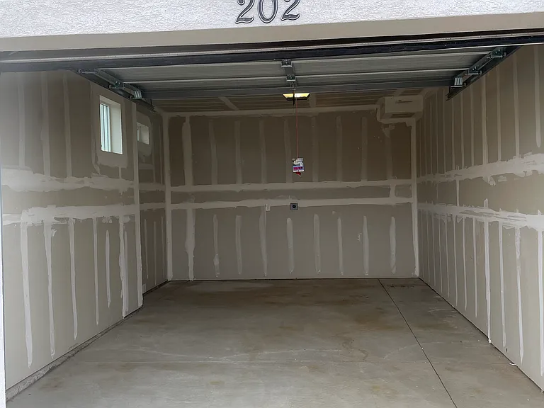 724 W Desert Willow Dr #A202 — Photo 25