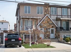 1st image of 2273 E 38th St