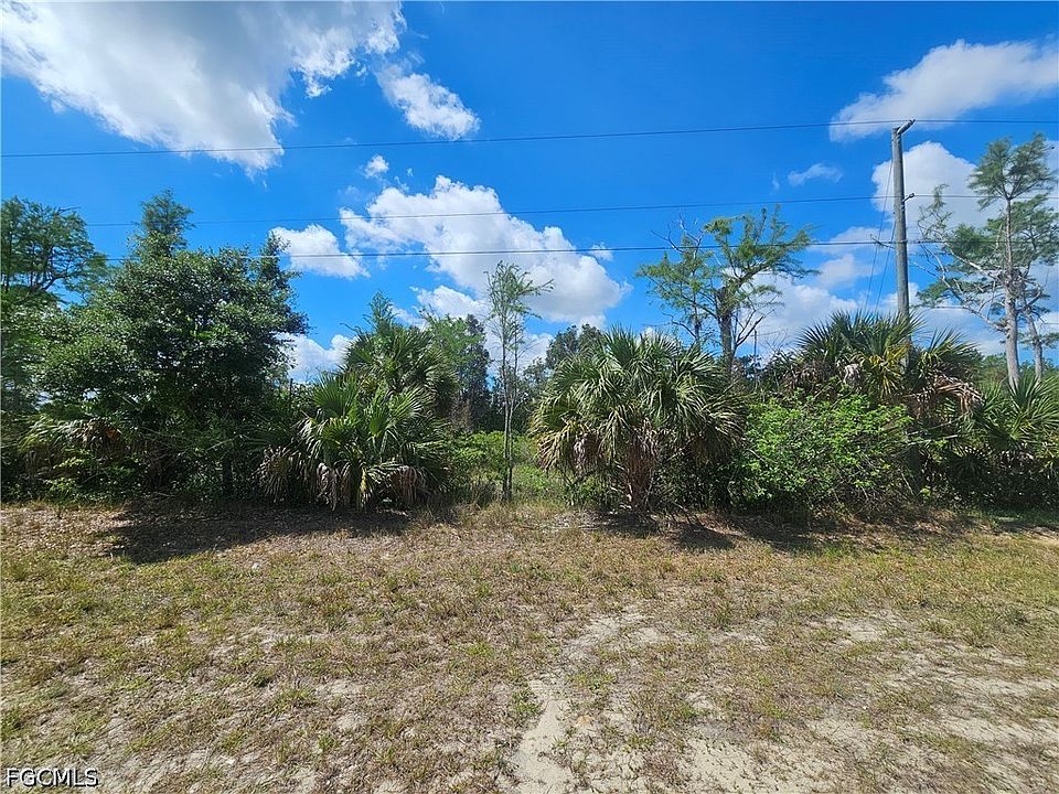 1st image of 443 Greenbriar Blvd