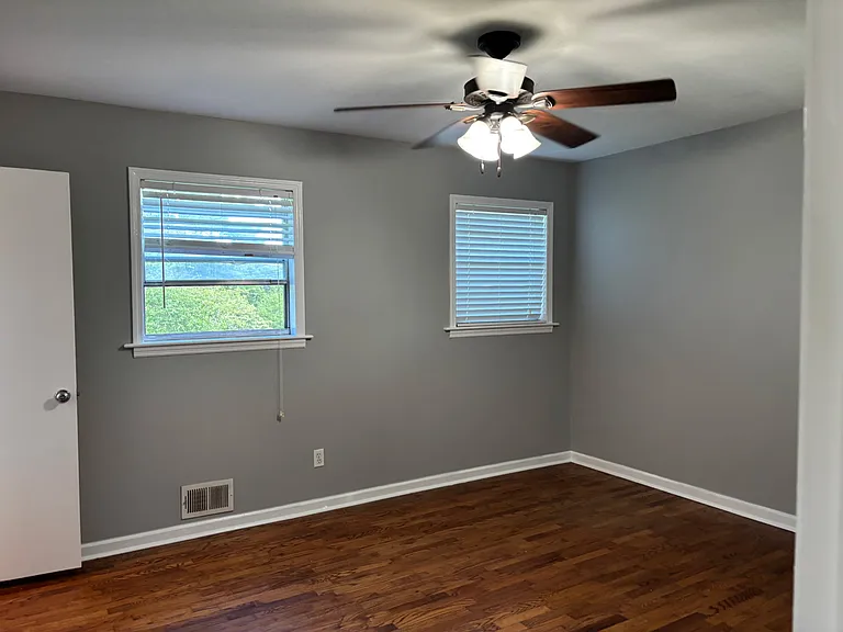 235 Pioneer Trl — Photo 7