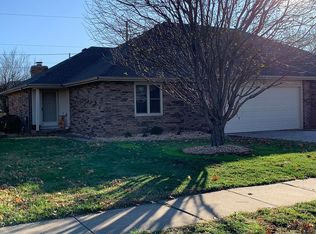 1436 E Powell St, Springfield, MO 65804