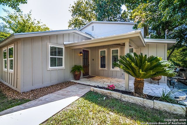 1st image of 417 W San Antonio Ave