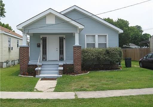 1st image of 505 Saint Joseph Ln